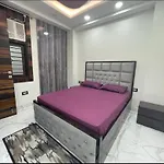 Aquila Home 3Bhk South Delhi Near Ashram Metro